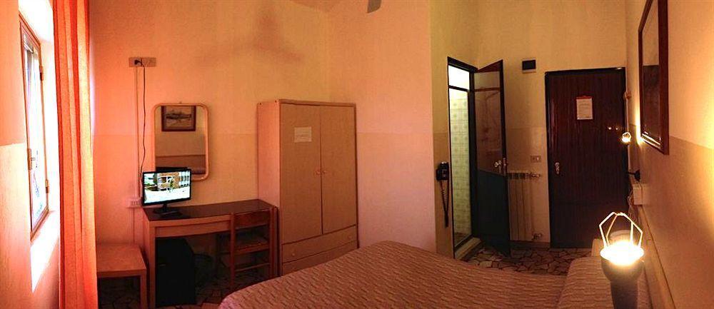 Villa Rosy Torre del Lago Puccini Dış mekan fotoğraf